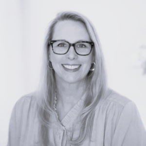 Lori Nelson